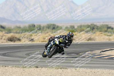 media/Nov-02-2025-CVMA (Sun) [[337aff29ab]]/Race 11-Amateur Supersport Open/